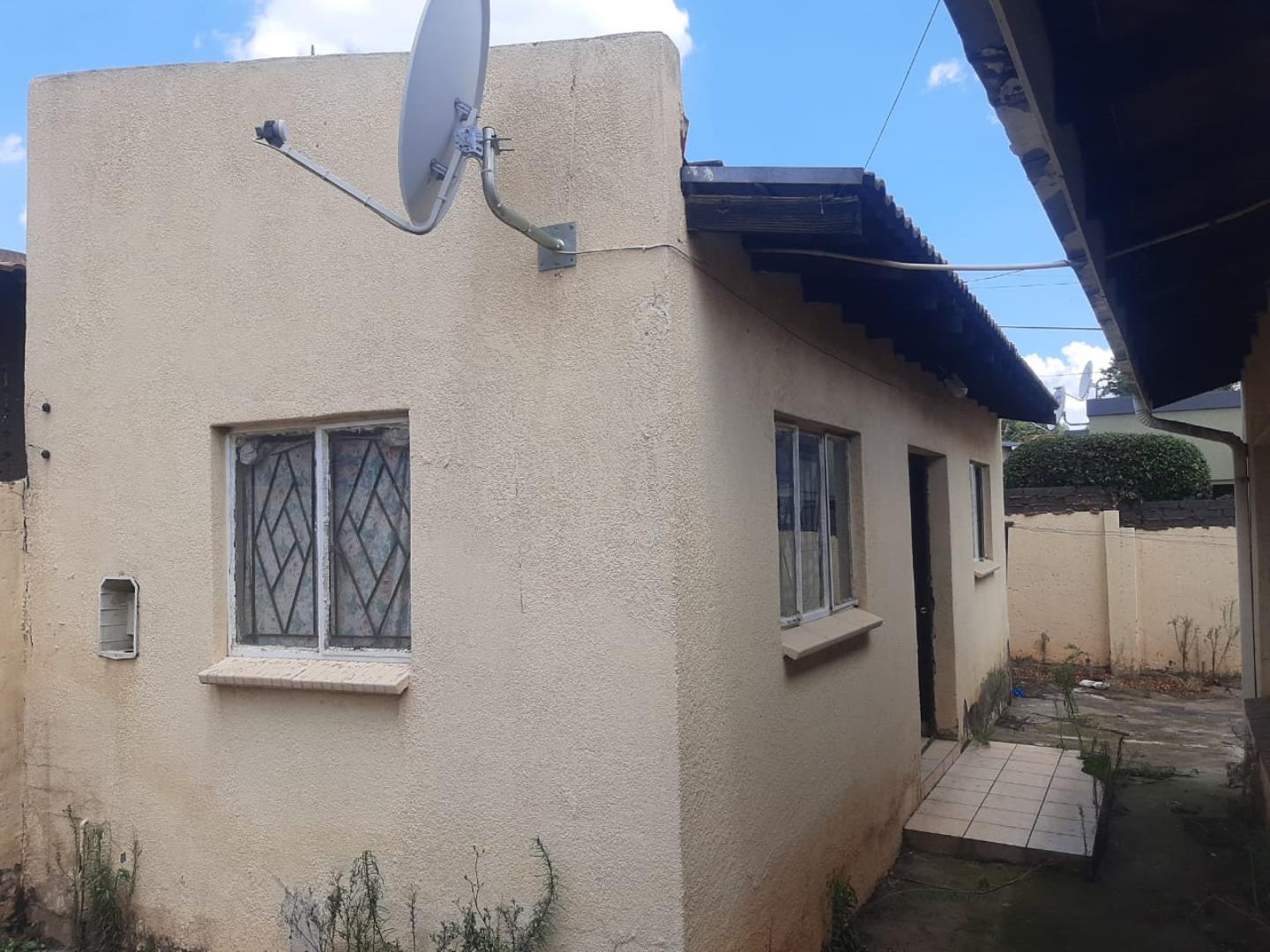 606284_PHOTO-2022-11-26-18-22-59